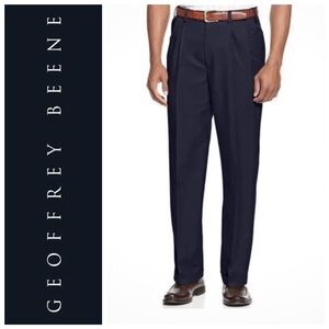 Geoffrey Beene 44W / 32L men dress pants navy pleated pinstripe, EUC